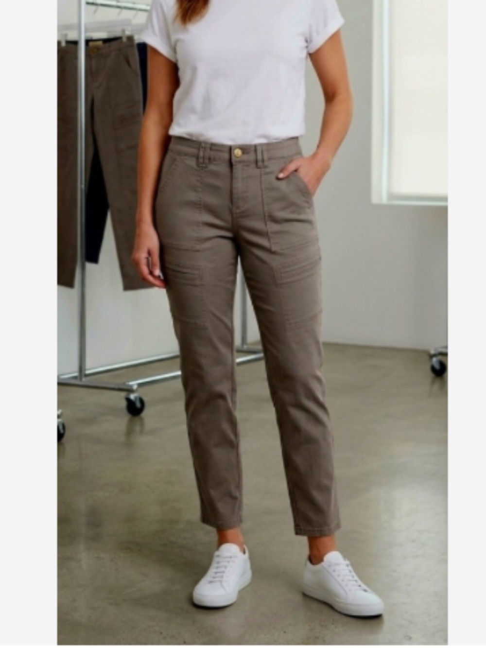 Democracy Pants Women 8 Gray Utility Pockets Tapered Ankle Ab Tech Stretch
